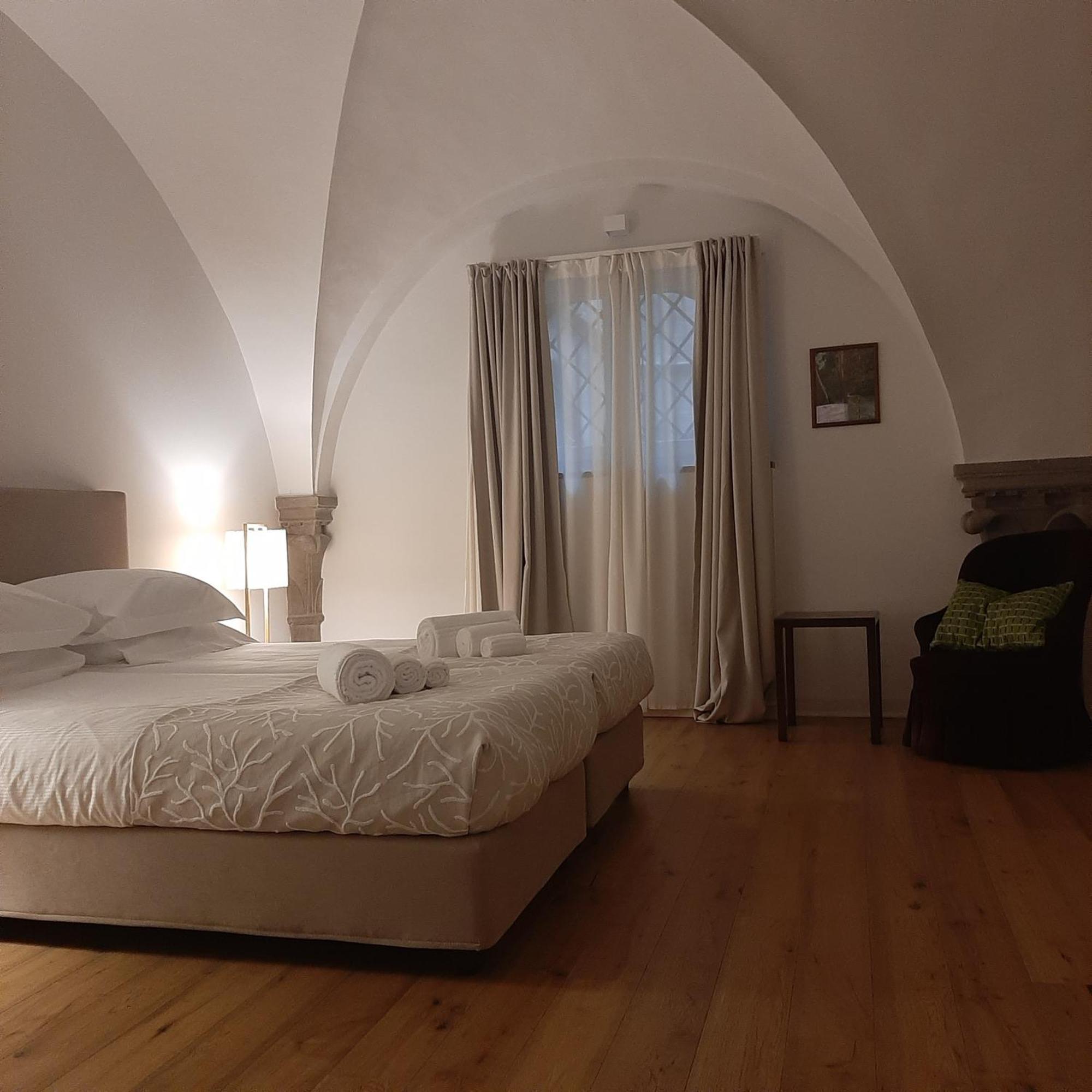 Palazzo Capponi Alle Rovinate Apartamento *